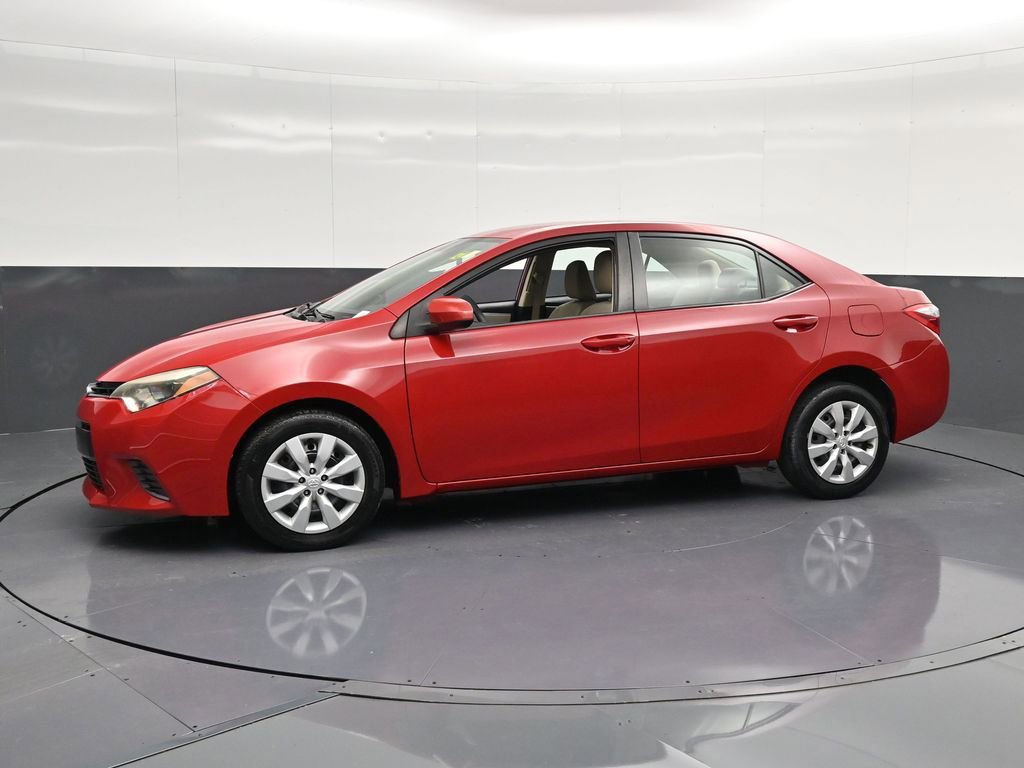 Used 2016 Toyota Corolla LE FWD image 7