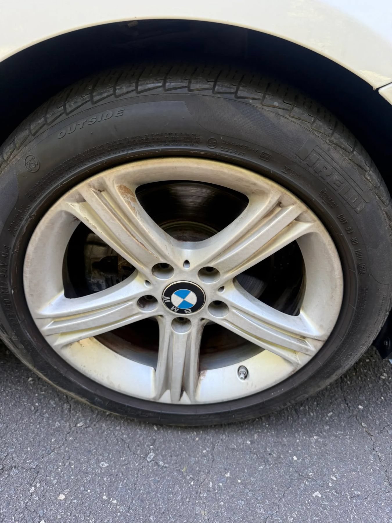 Used 2013 BMW 320i Sedan RWD image 30