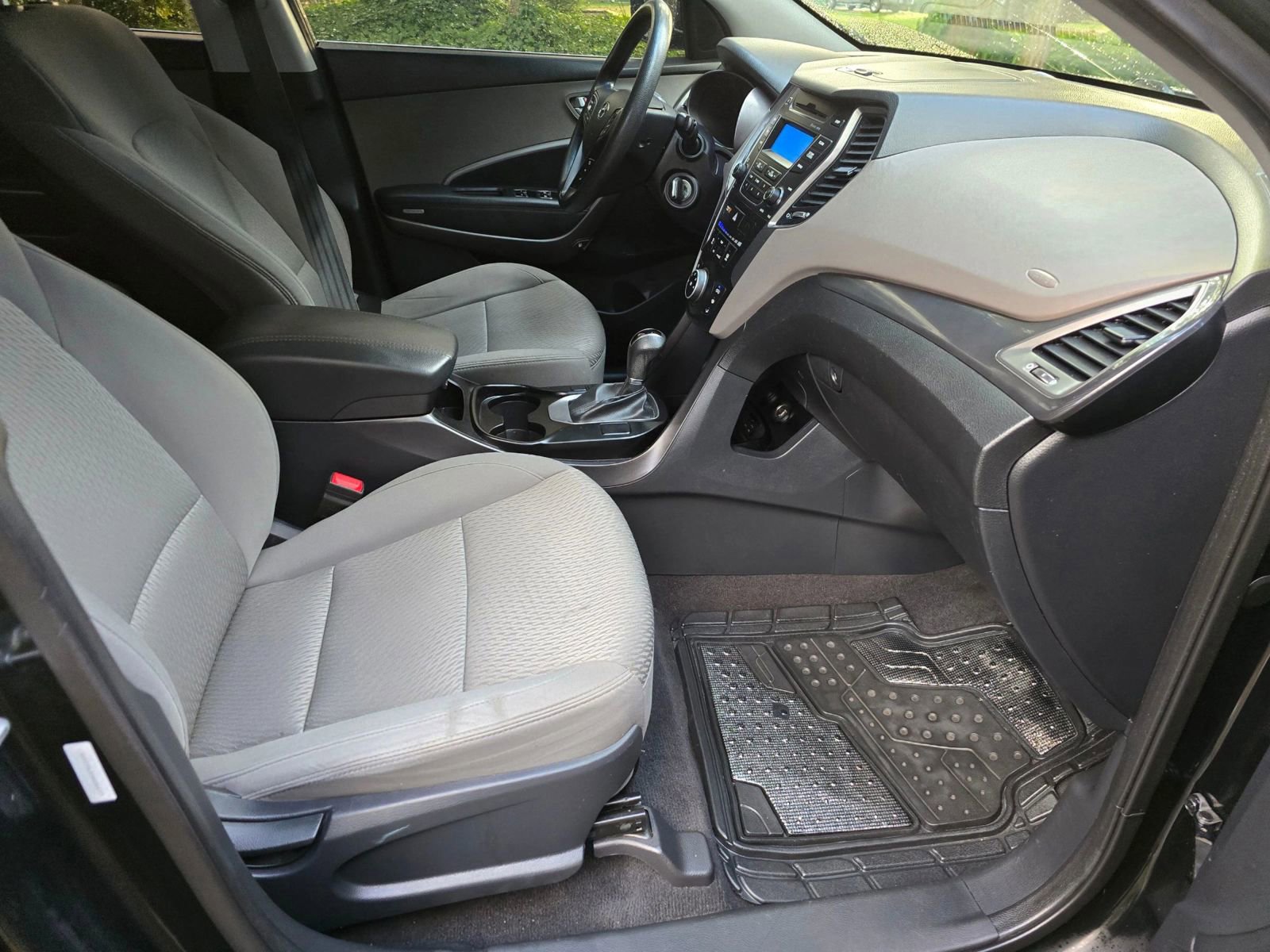 Used 2016 Hyundai Santa Fe Sport image 11