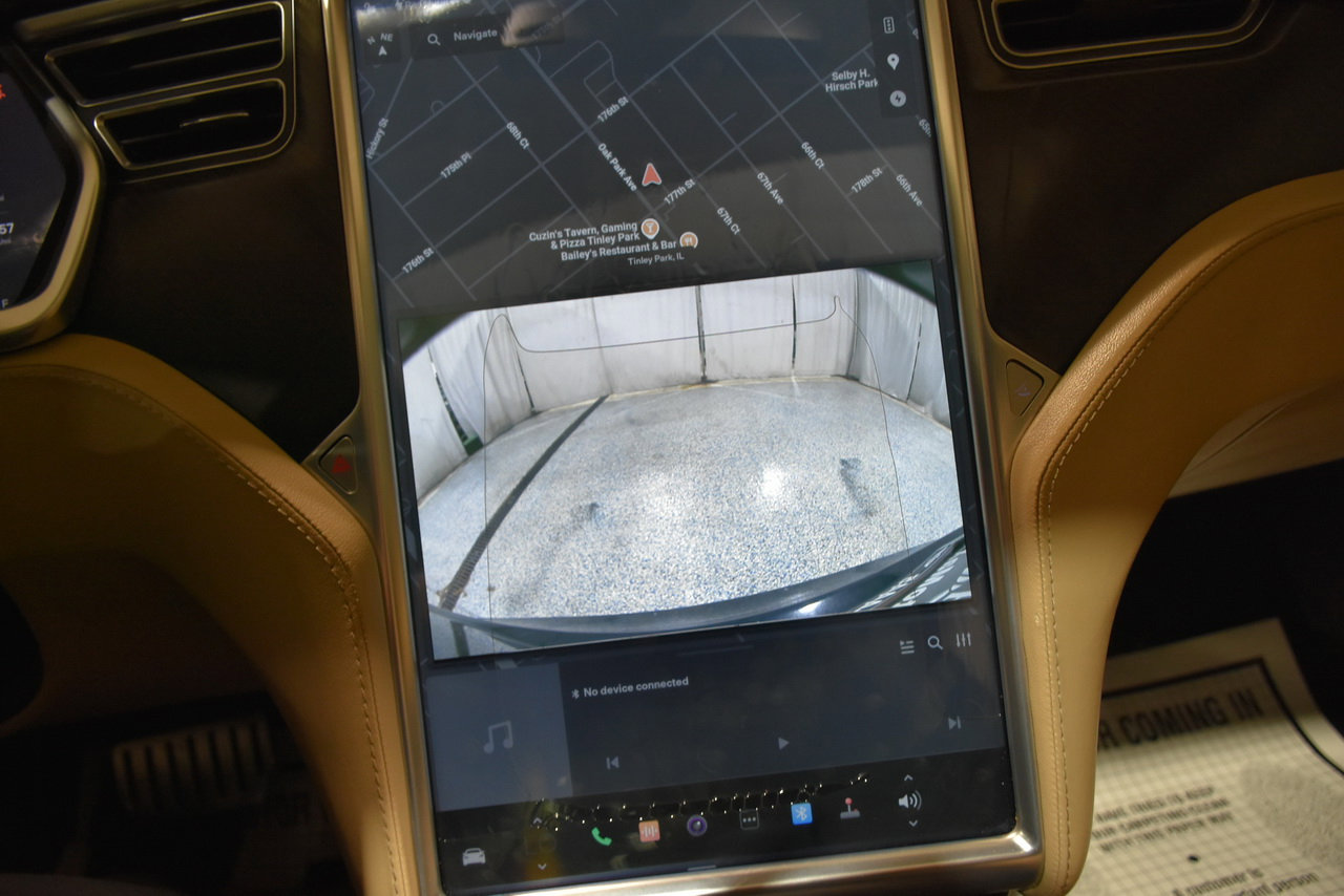 Used 2013 Tesla Model S Performance image 37