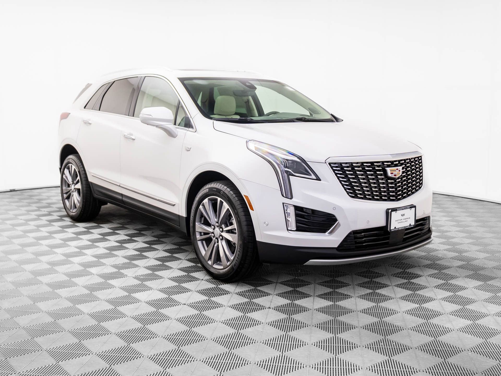 New 2026 Cadillac XT5 Premium Luxury w/ Driver Assist Package AWD/4WD image 8