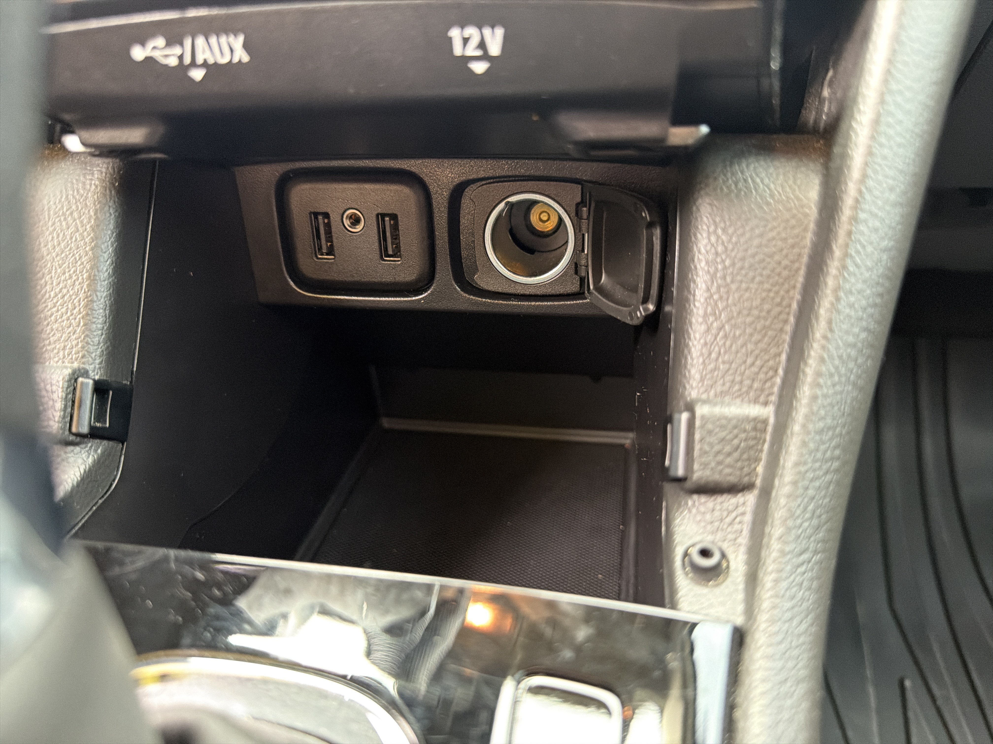 Used 2021 Buick Encore Preferred w/ Safety Package FWD image 18