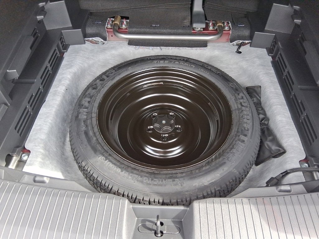 New 2026 Nissan Rogue SV image 7