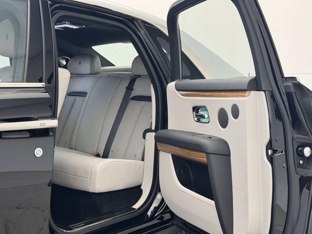 Certified 2021 Rolls-Royce Ghost image 21