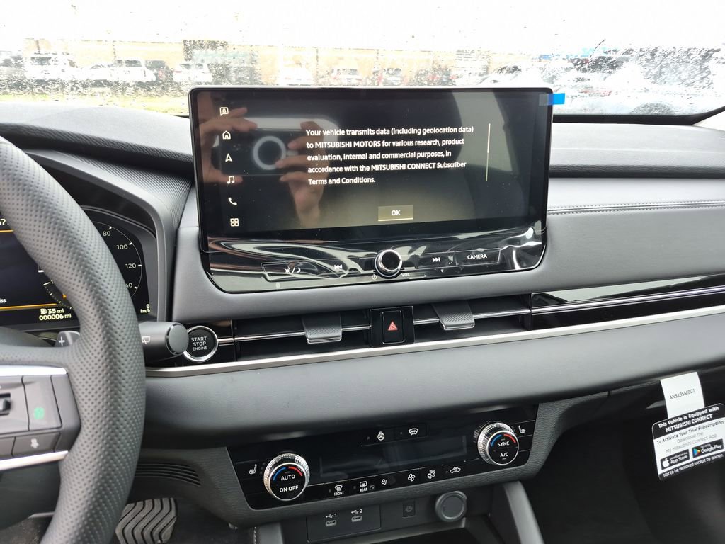 New 2026 Mitsubishi Outlander SE AWD/4WD image 45