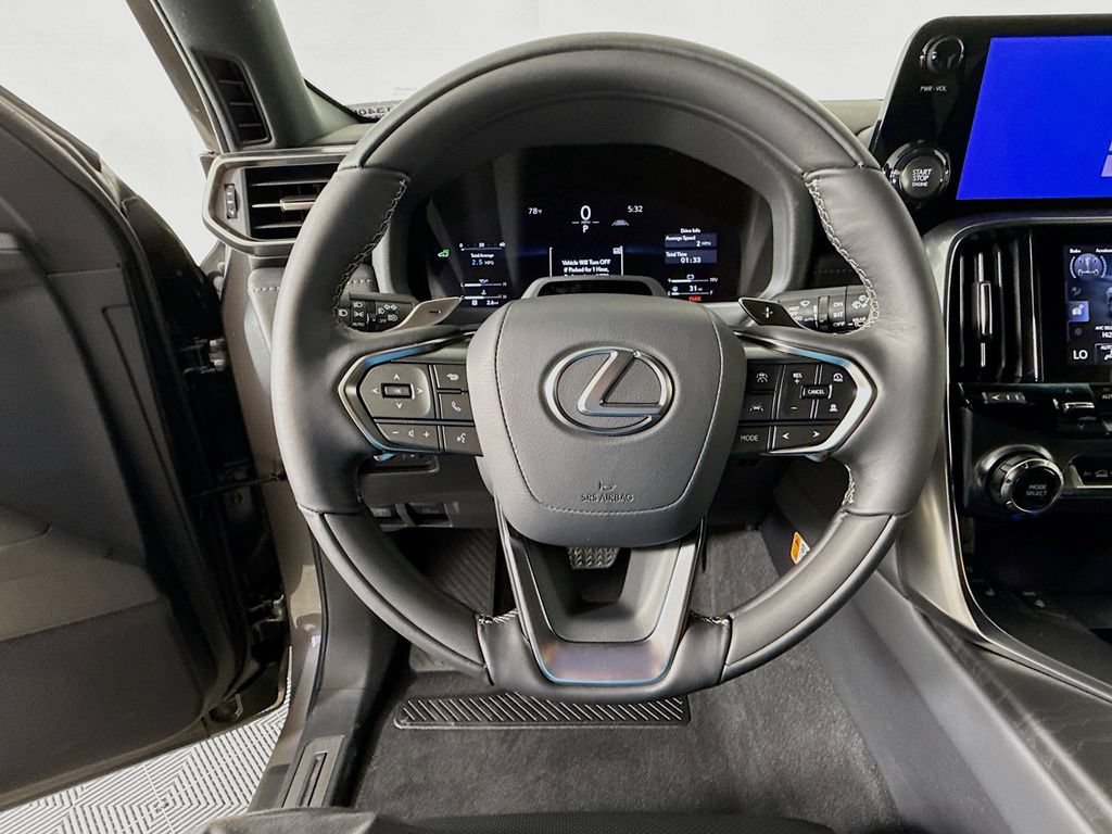 New 2026 Lexus LX 600 4WD w/ Luxury Package image 10