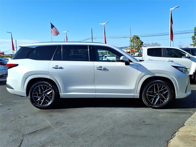 Used 2024 Lexus TX 350 FWD image 3