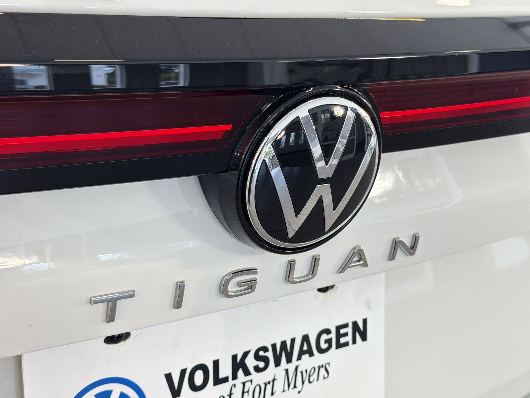 New 2026 Volkswagen Tiguan S FWD image 33