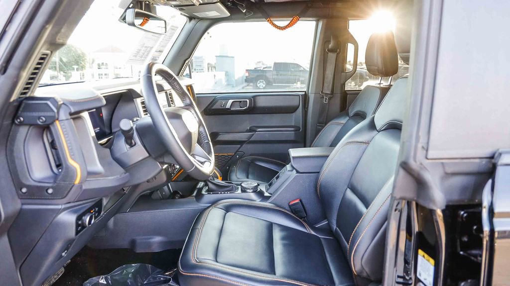 Used 2024 Ford Bronco Badlands image 22