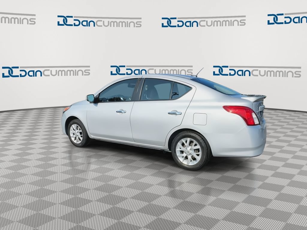 Used 2018 Nissan Versa SV w/ SV Special Edition Package FWD image 6