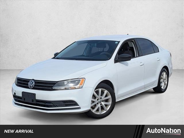 Used 2015 Volkswagen Jetta SE image 1