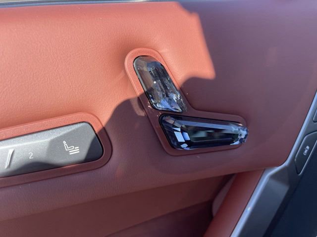 Used 2025 BMW iX M60 image 20