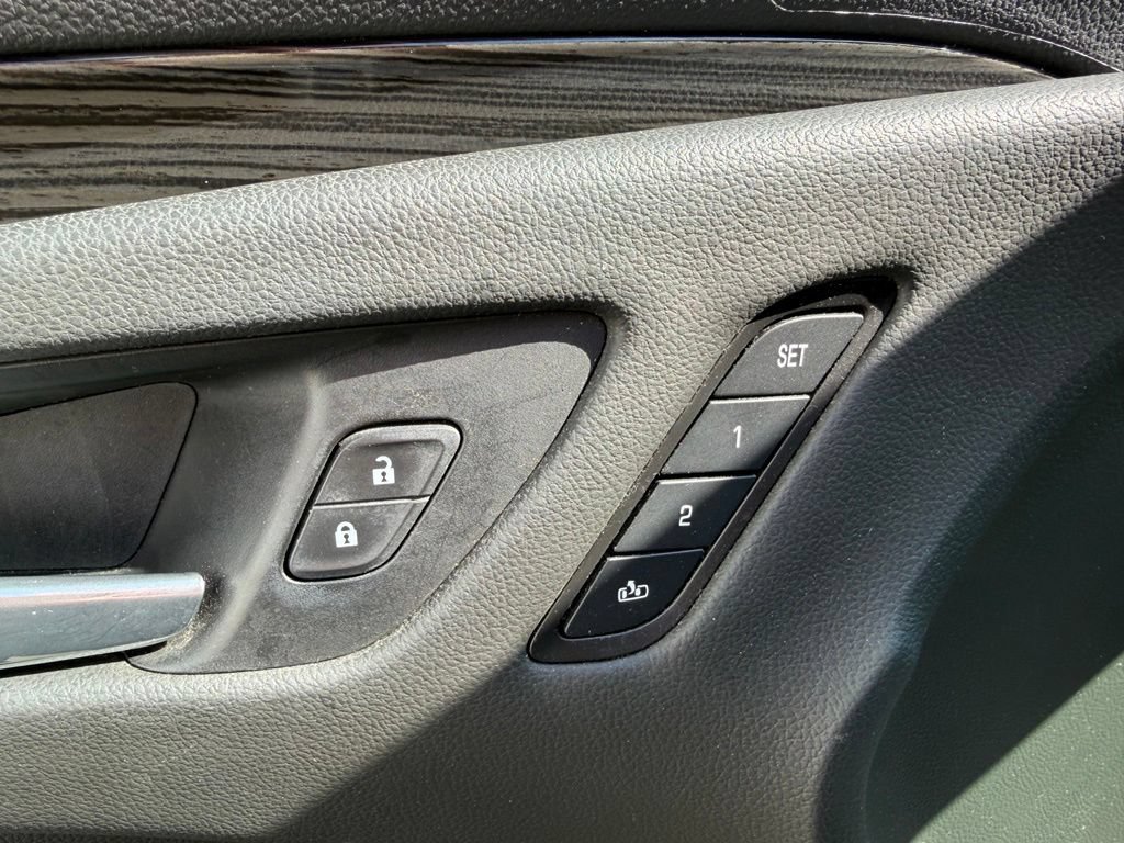 Certified 2018 Buick Envision Premium AWD/4WD image 18