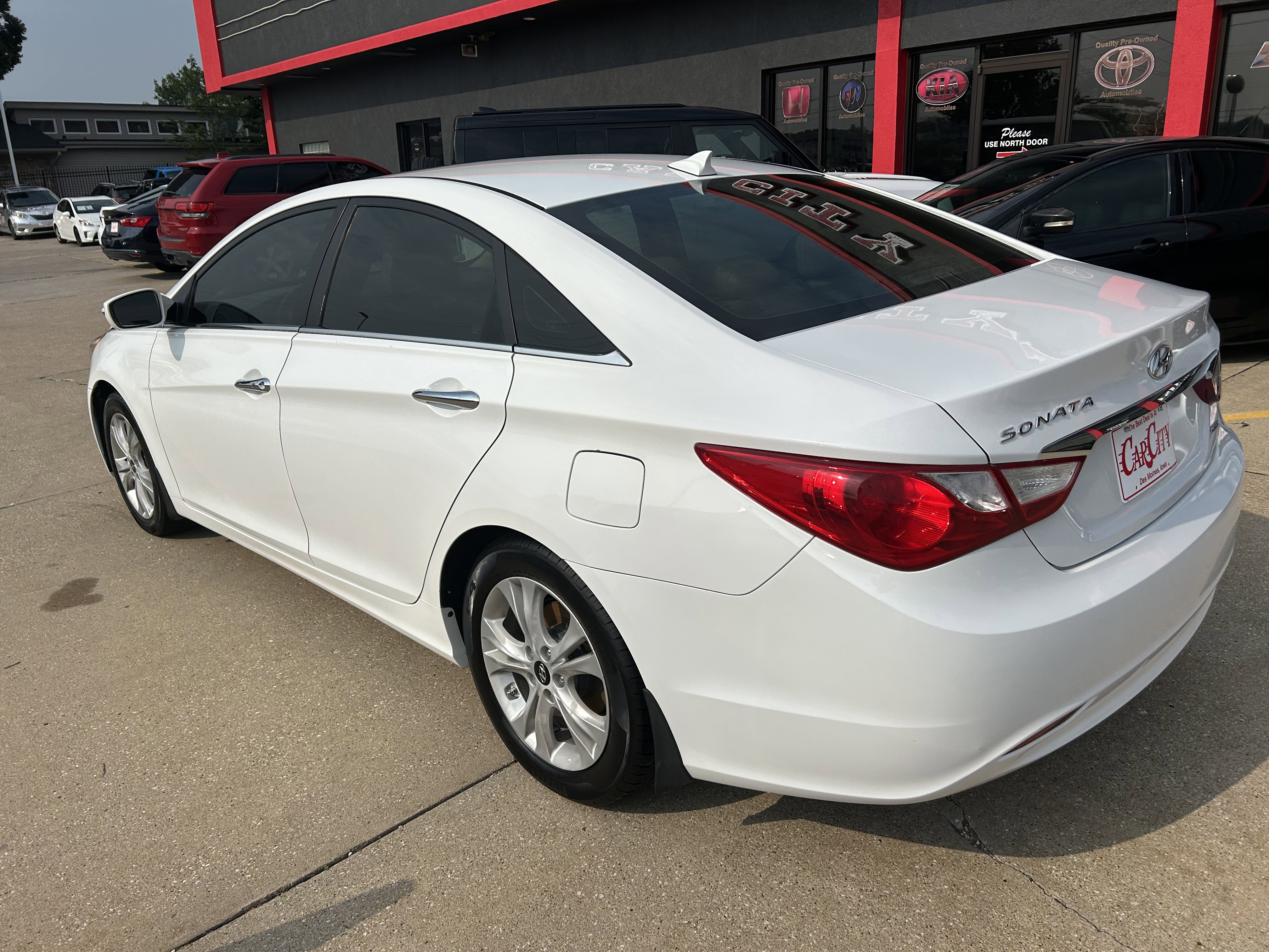 Used 2013 Hyundai Sonata Limited image 9