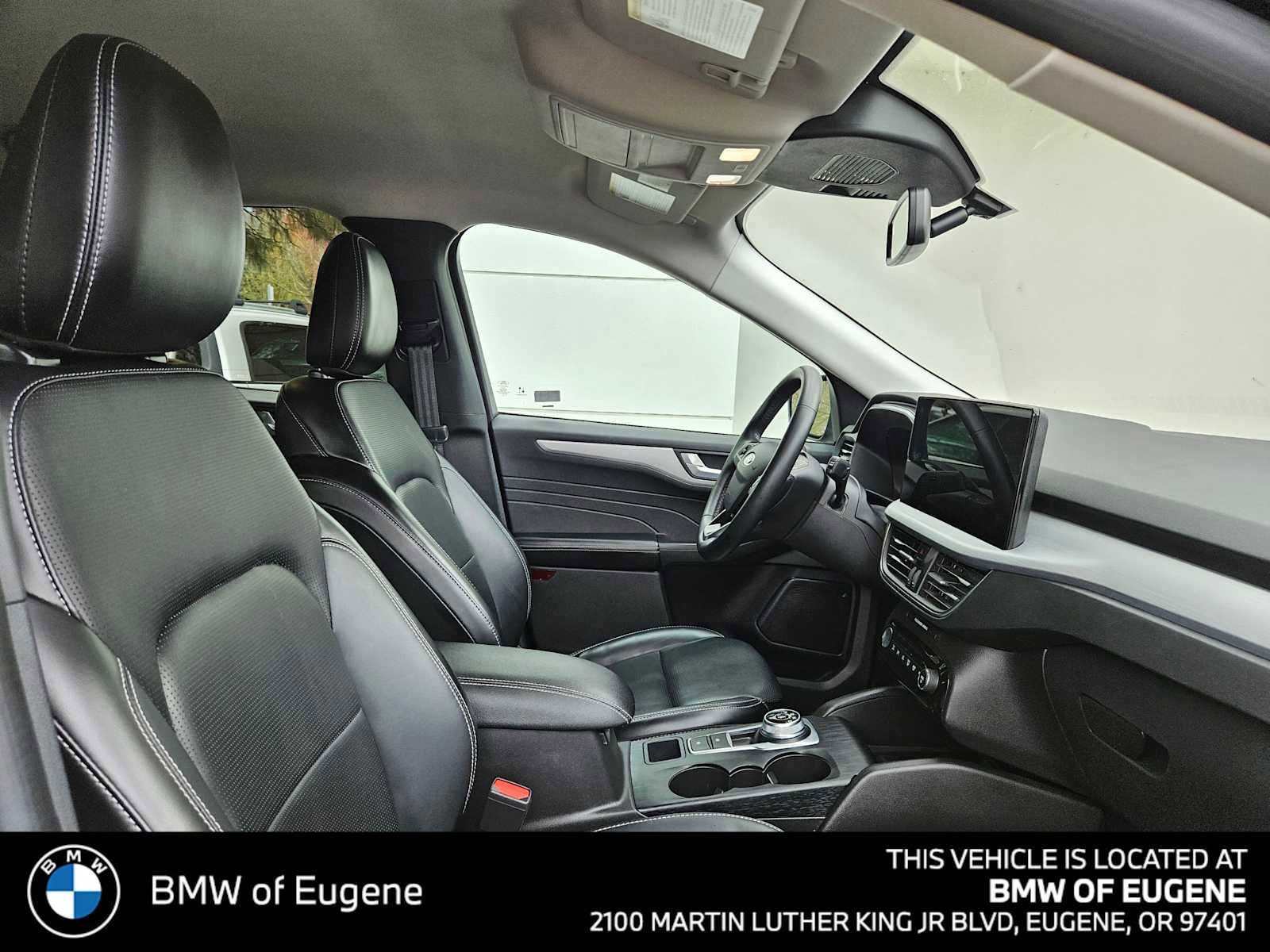 Used 2024 Ford Escape Platinum AWD/4WD image 10