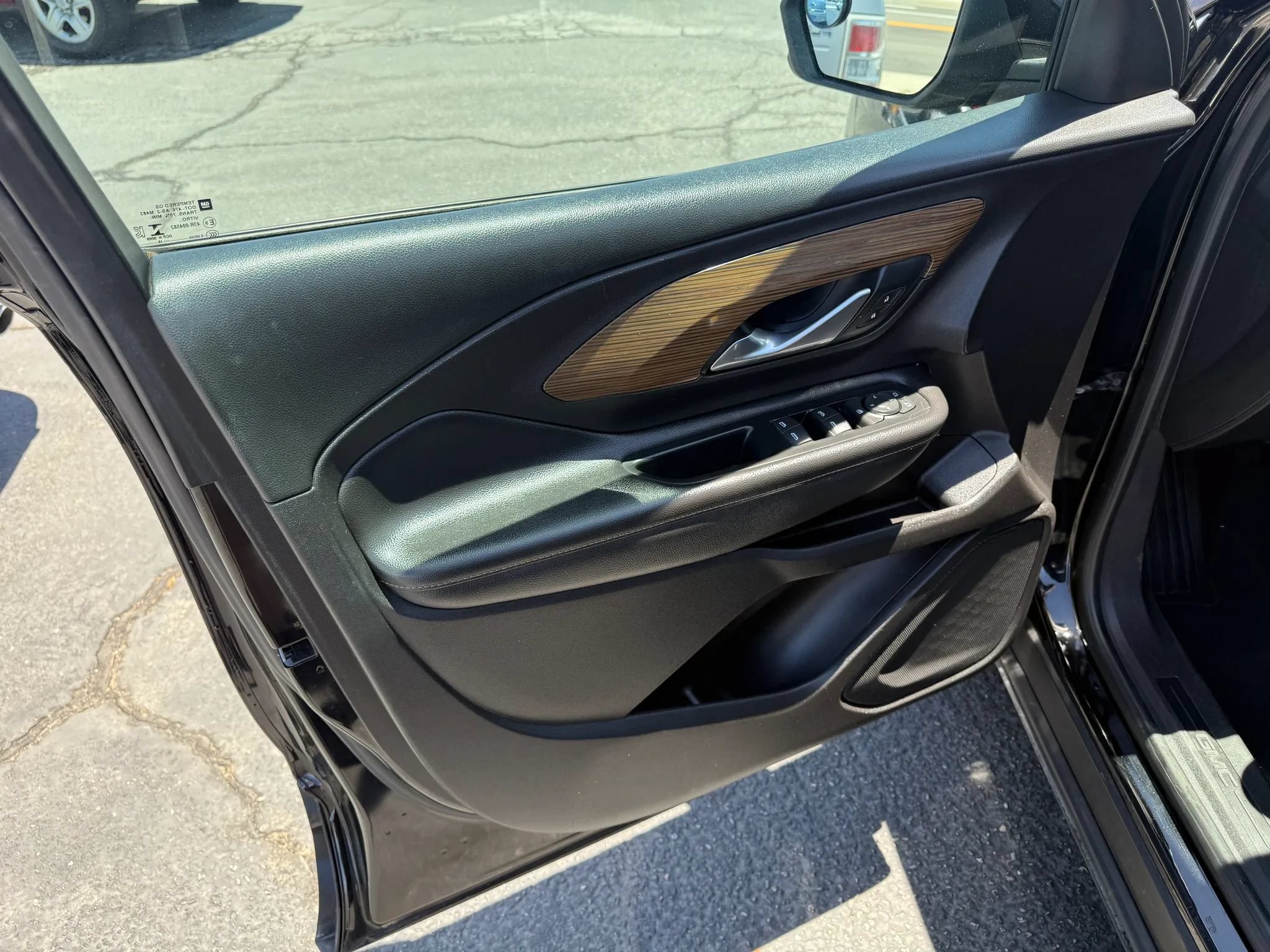 Used 2018 GMC Terrain SLE FWD image 12