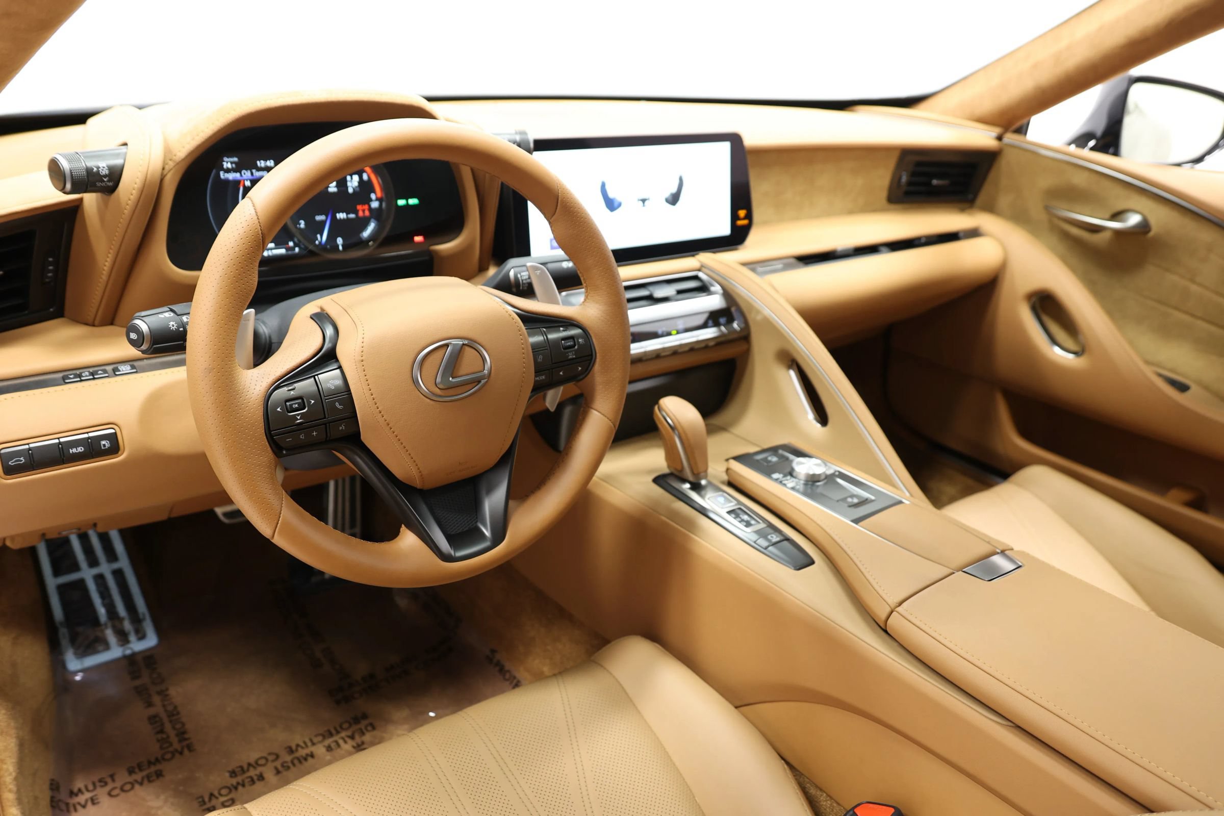 Used 2025 Lexus LC 500 Coupe w/ Touring Package RWD image 2