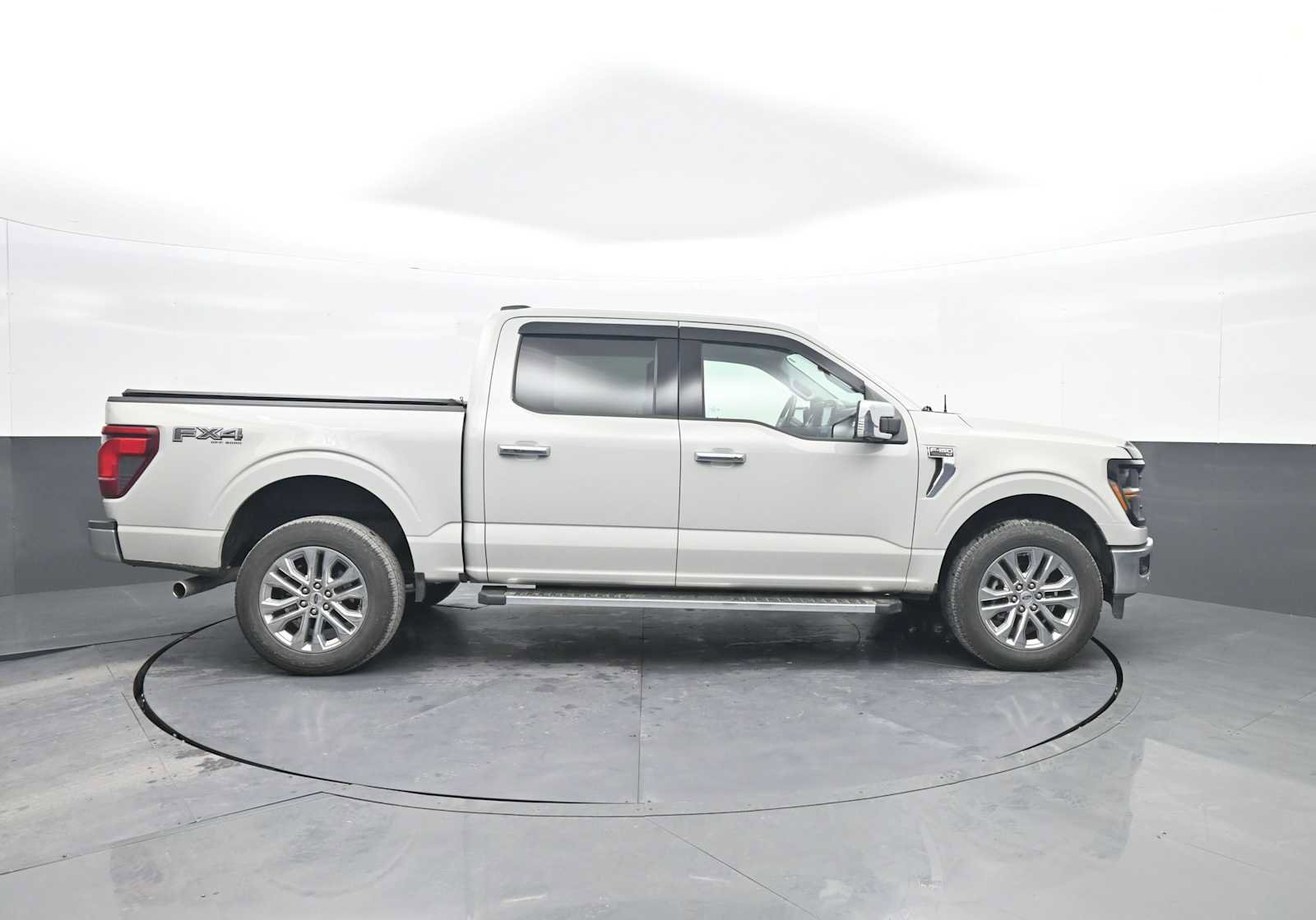 Used 2024 Ford F150 XLT w/ Equipment Group 302A MID AWD/4WD image 9