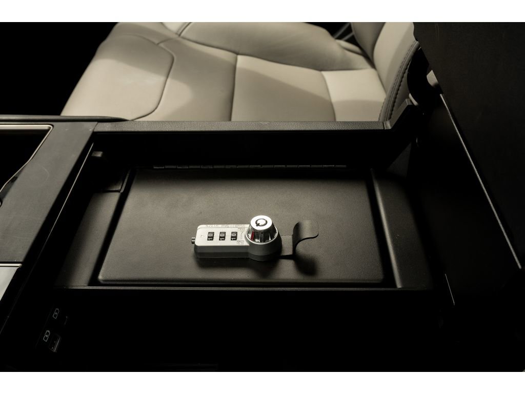 Used 2026 Toyota Tundra Limited image 32