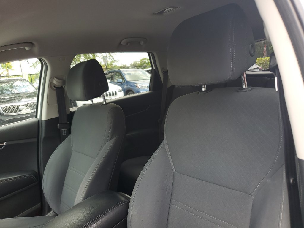 Used 2017 Kia Sorento FWD image 20
