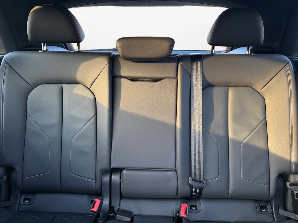 Certified 2024 Audi Q3 2.0T Premium Plus w/ Premium Plus Package image 12