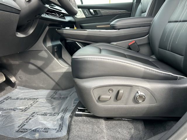 New 2026 Buick Enclave Avenir w/ Super Cruise Package AWD/4WD image 33