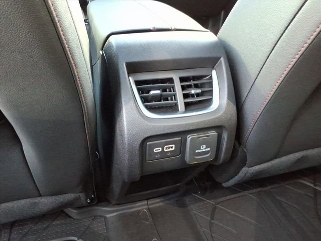 Used 2024 Chevrolet Blazer RS w/ Enhanced Convenience Package image 17