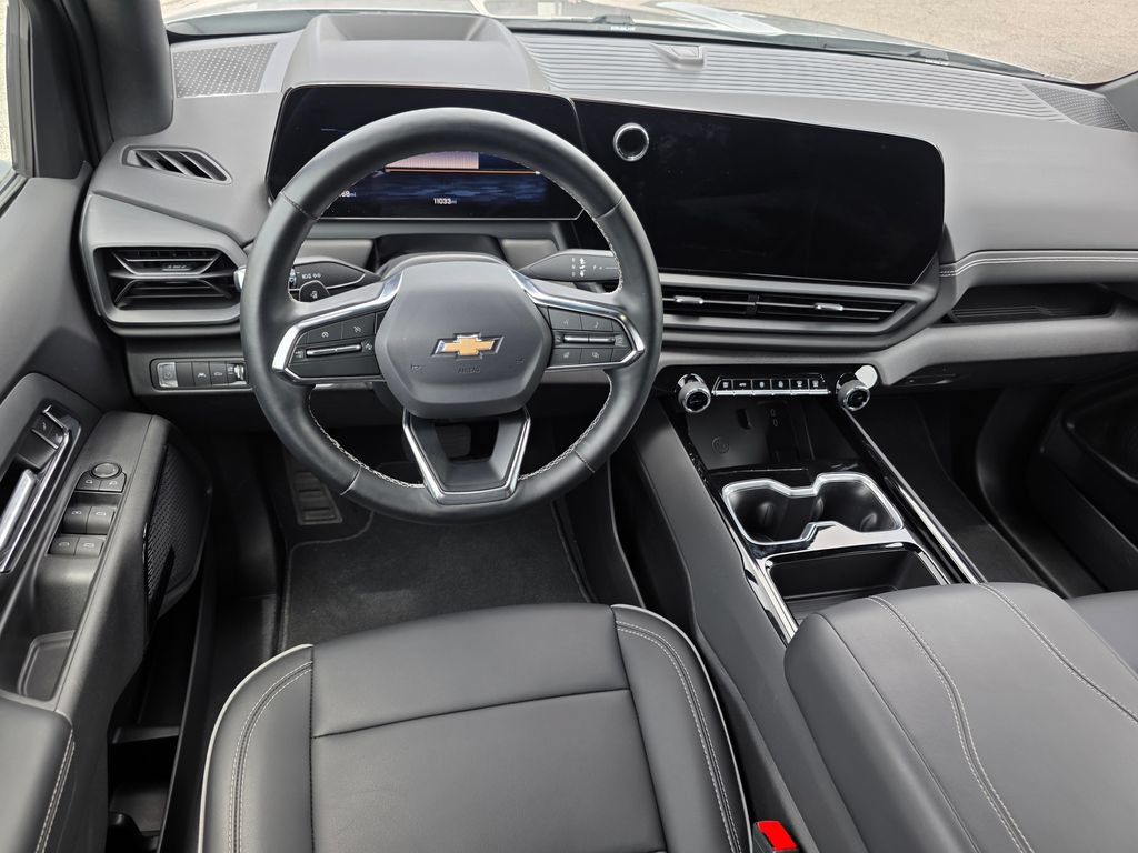 Used 2026 Chevrolet Silverado EV LT AWD/4WD image 26