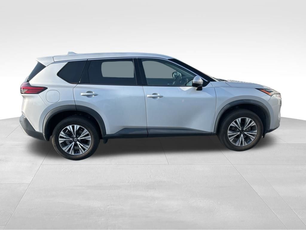 Used 2021 Nissan Rogue SV FWD image 12
