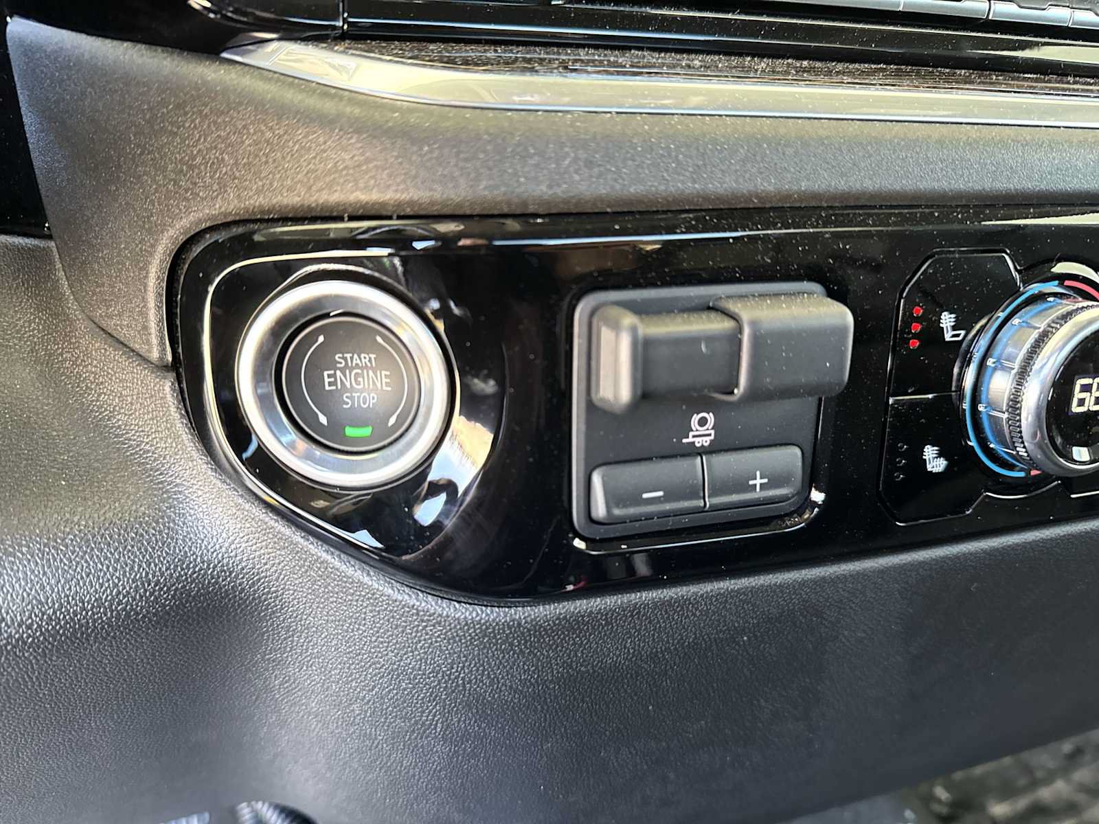 New 2025 GMC Sierra 2500 SLE w/ SLE Convenience Package AWD/4WD image 20