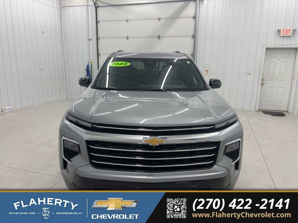 Used 2025 Chevrolet Traverse High Country w/ LPO, Floor Liner Package image 7