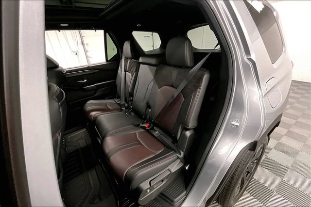 Used 2026 Honda Pilot Black Edition image 25