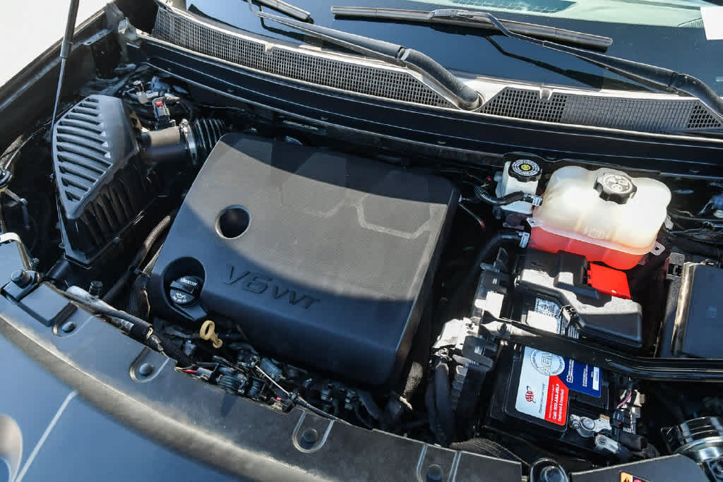 Used 2020 Chevrolet Traverse LS w/ LPO, Floor Liner Package FWD image 25
