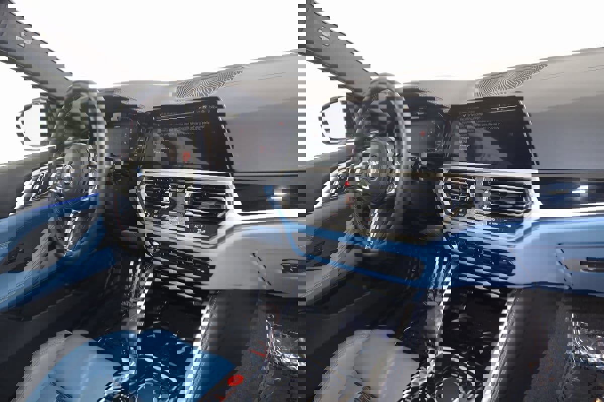 Used 2023 BMW M4 Competition image 59