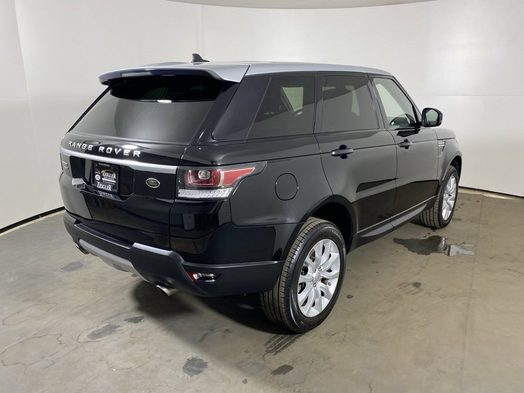 Used 2016 Land Rover Range Rover Sport HSE image 6