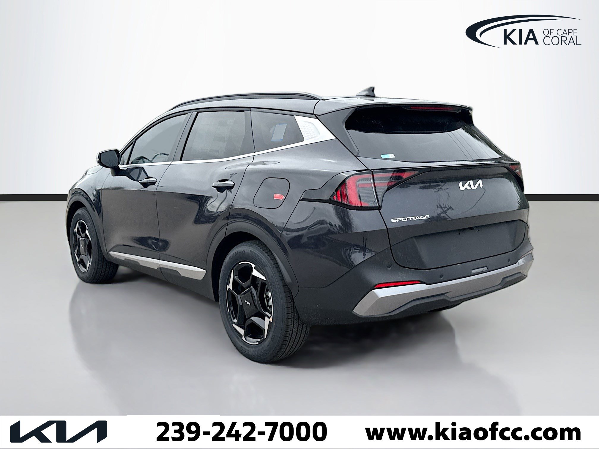 New 2026 Kia Sportage EX image 4