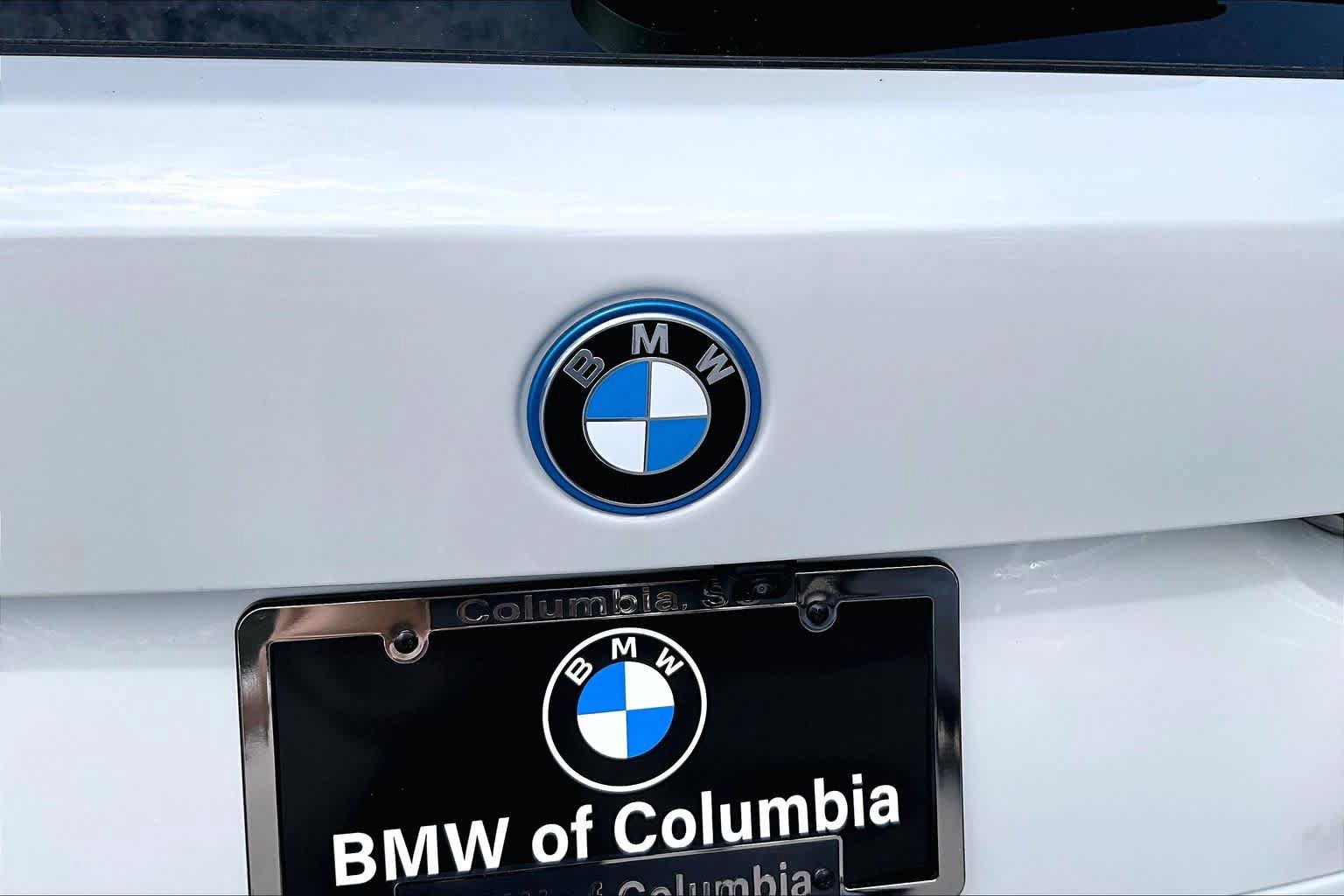 New 2026 BMW X5 xDrive50e w/ Climate Comfort Package AWD/4WD image 15