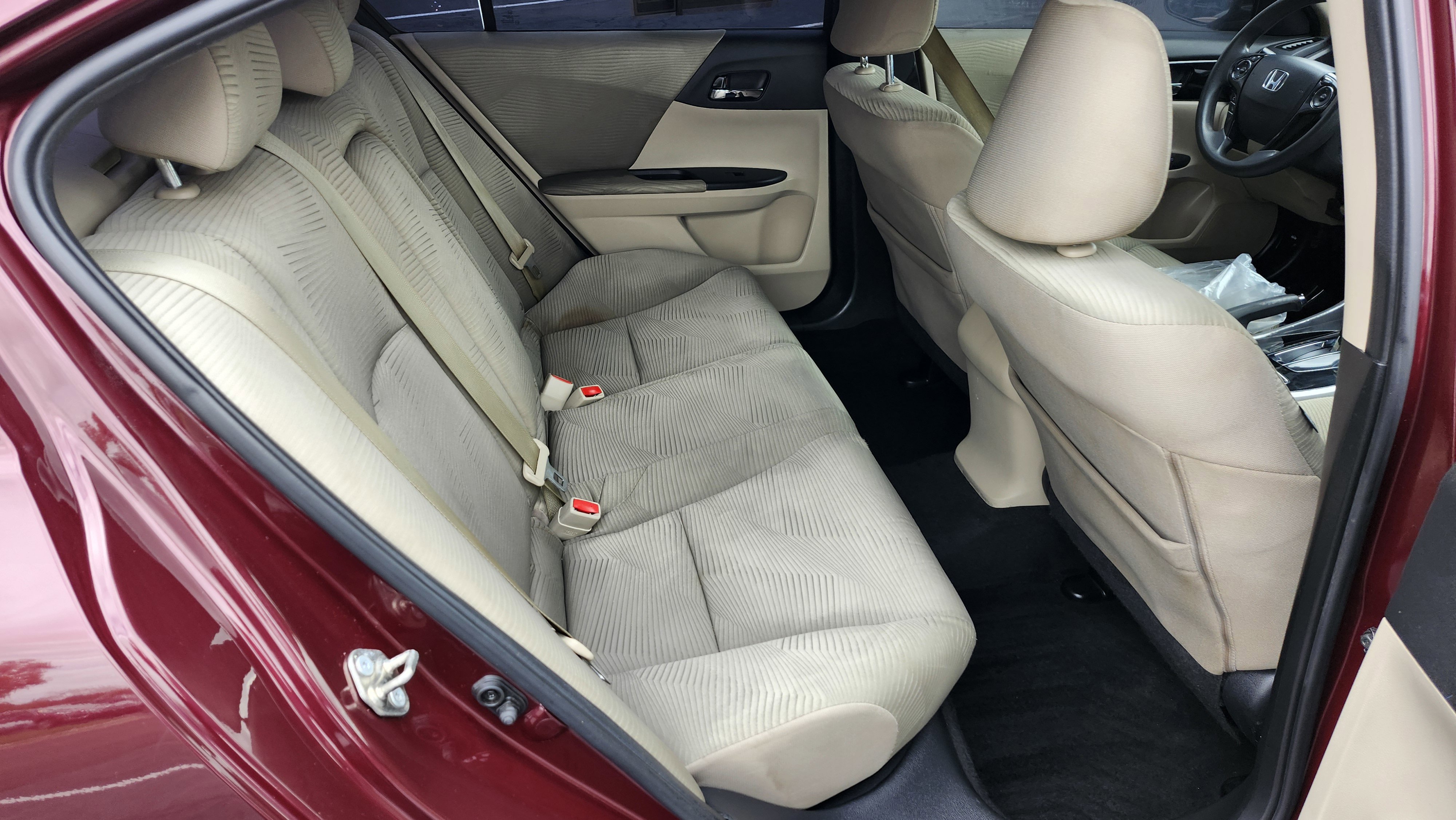 Used 2017 Honda Accord LX image 13