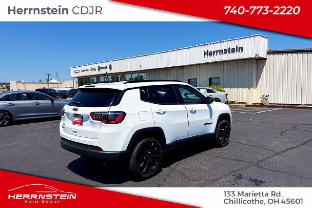 New 2026 Jeep Compass Latitude AWD/4WD image 25