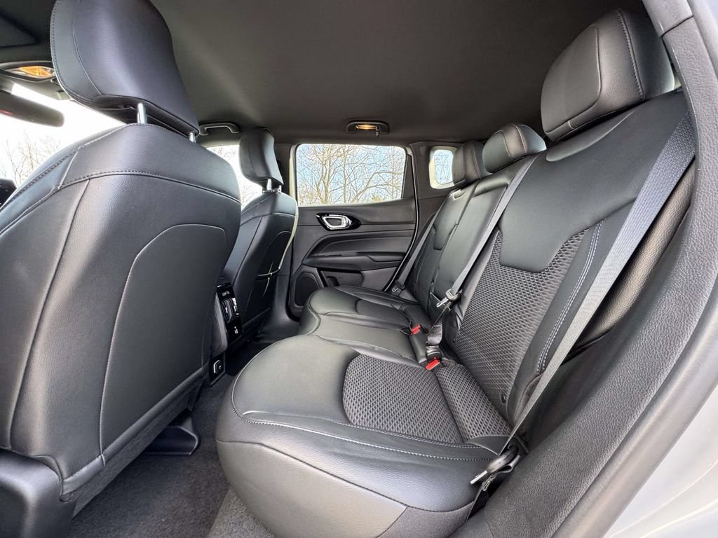 New 2026 Jeep Compass Latitude AWD/4WD image 12