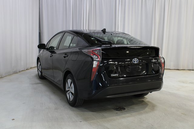 Used 2017 Toyota Prius Three image 24