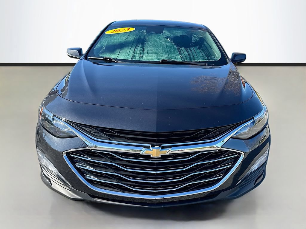 Used 2023 Chevrolet Malibu LT video 2