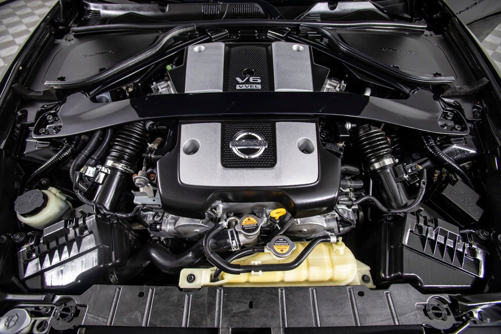 Used 2018 Nissan 370Z Touring image 50