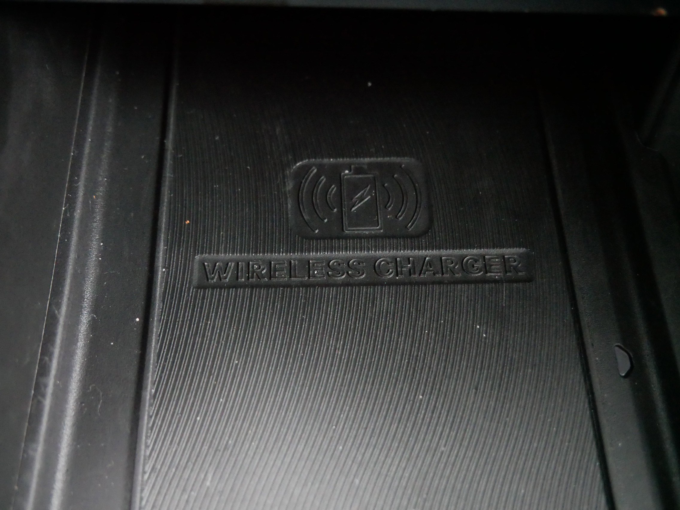 Used 2024 Chrysler Pacifica Limited w/ S Appearance Package image 31