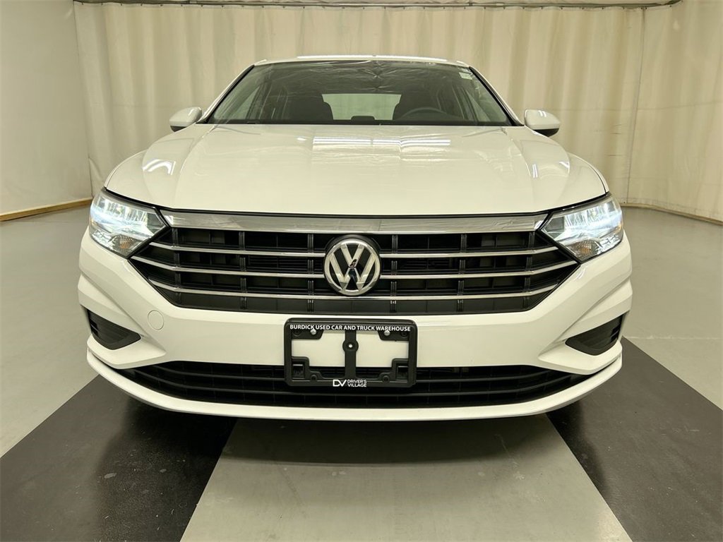 Used 2021 Volkswagen Jetta S image 3
