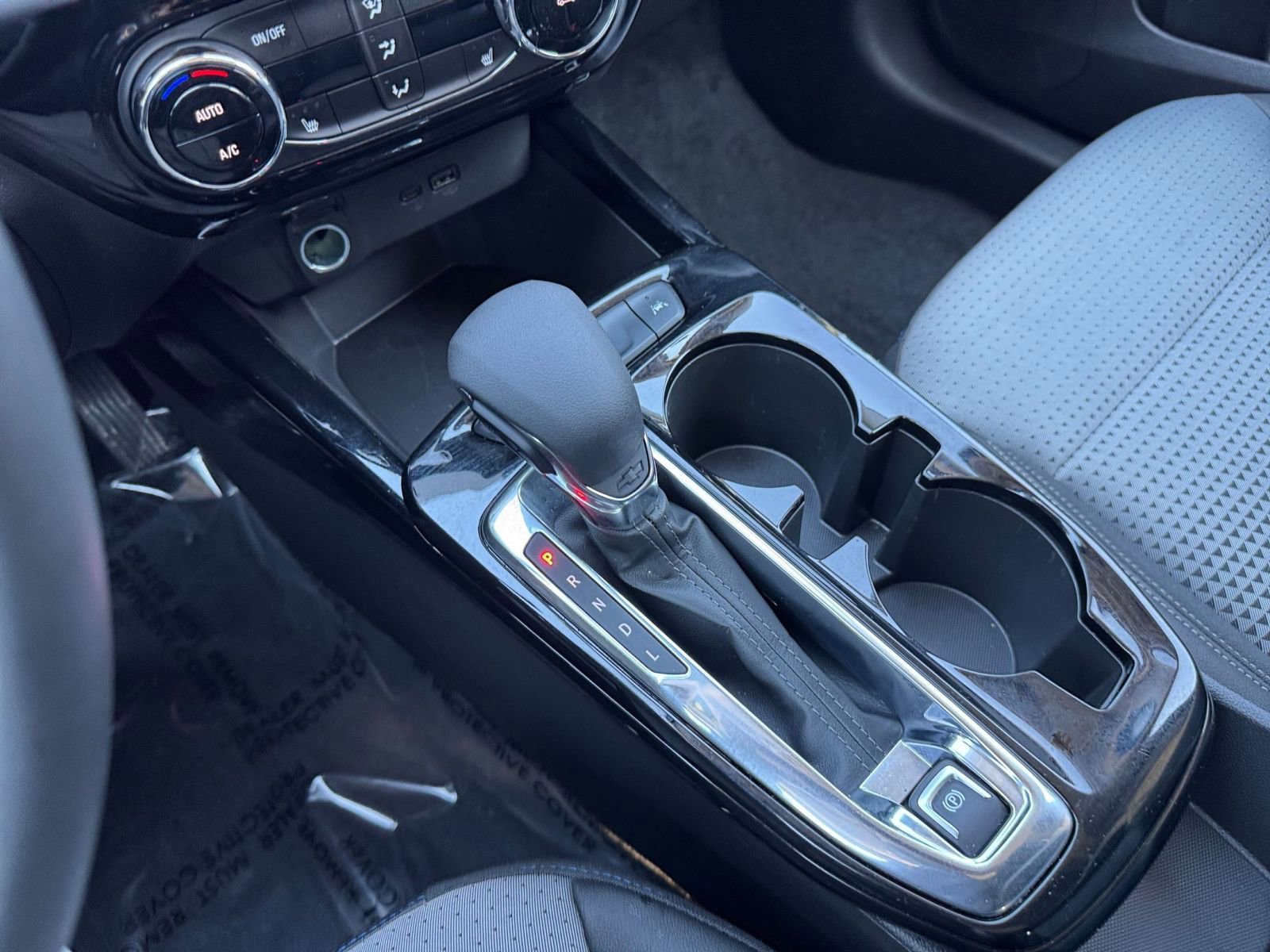 Used 2025 Chevrolet Trax LT w/ LT Convenience Package image 36