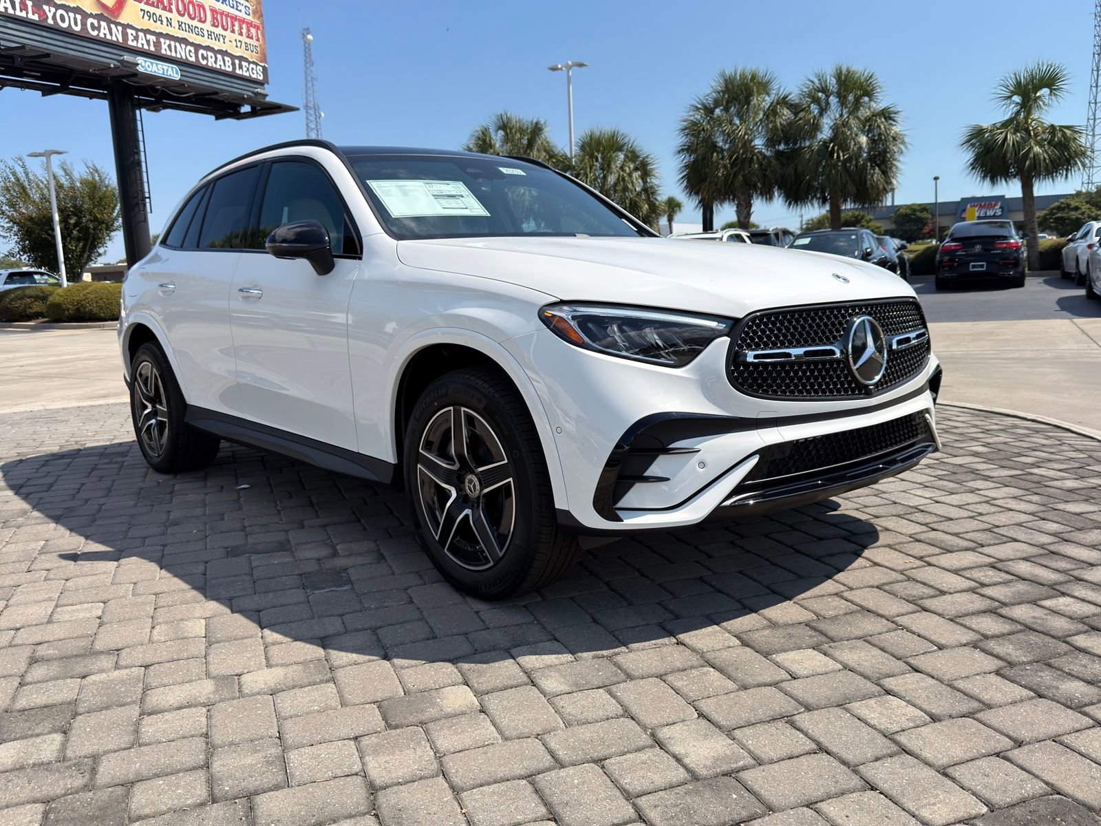 Used 2026 Mercedes-Benz GLC 300 image 7