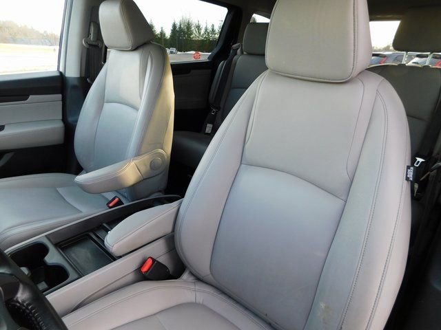 Used 2024 Honda Odyssey EX-L image 16