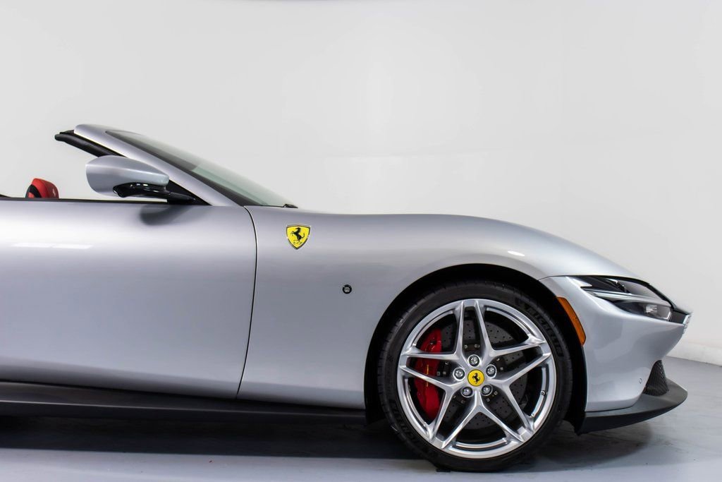 Certified 2025 Ferrari Roma Spider image 16