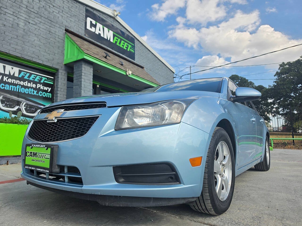 Used 2011 Chevrolet Cruze LT FWD image 2